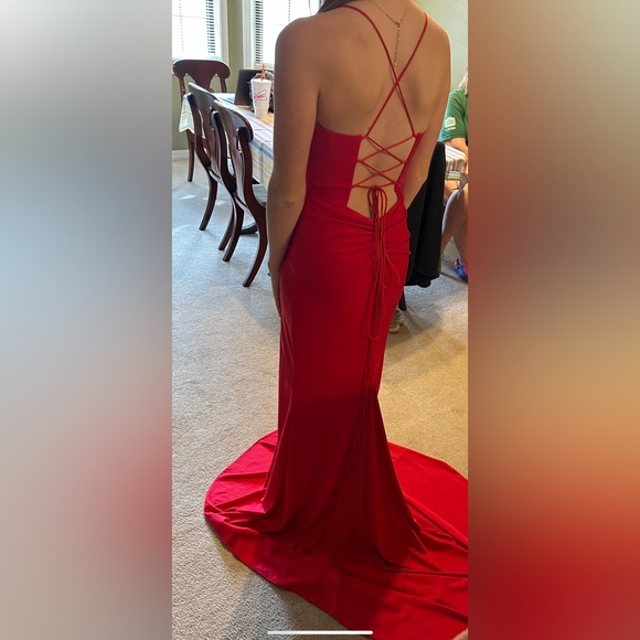 MayQueen Prom dress - Picture 2 of 2